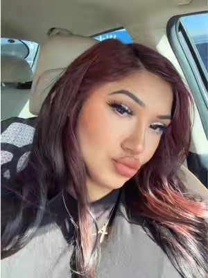 TikTok post by @vanicasymone for Insert Name Here. Caption reads: This hairgel for my crazy roots is the best 🙌🏽 I....
