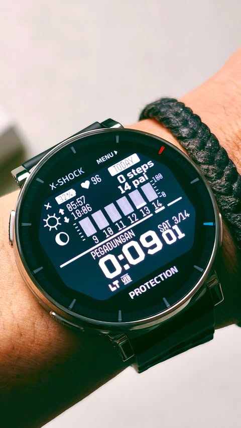 Instagram post by @fredy_us for Amazfit. Caption reads: #amazfitactive3premium Full video:.