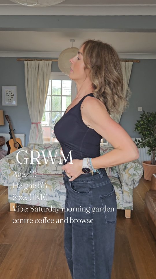 Instagram post by @christinadaydreams for Baukjen. Caption reads: What I wore to the garden centre yesterday....