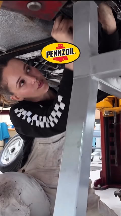 Instagram post by @motoribruno for PENNZOIL. Caption reads: #sponsored 90s baby, @Pennzoil for life.....