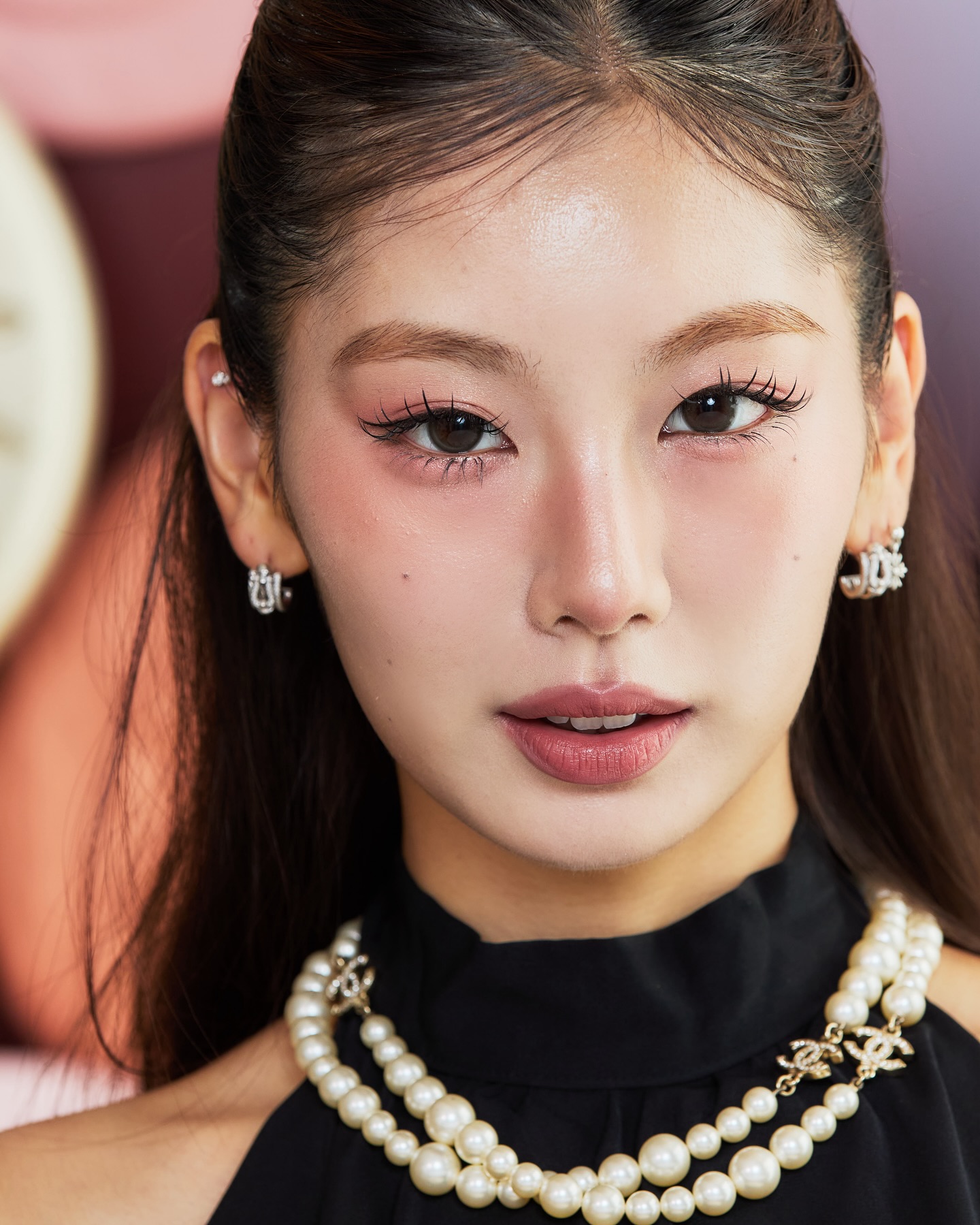 Instagram post by @monako0515 for CHANEL. Caption reads: @chanel.beauty 🤍

CHANEL LES 4 OMBRES....