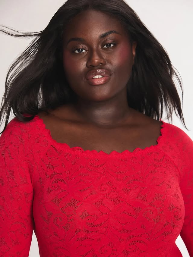 Instagram post by @ban2knot for Savage X Fenty. Caption reads: [...] new year! happy friday too ! Me in....