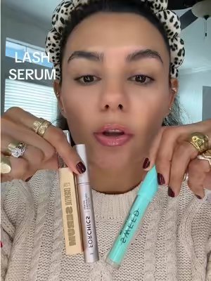 TikTok post by @ericka_goycoolea for ForChics. Caption reads: [...] to @maferescuelac @Sweed Beauty....