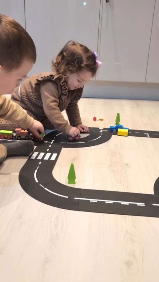 Instagram post by @vanessa93_x for Waytoplay. Caption reads: Absolutely love watching these two play together,....