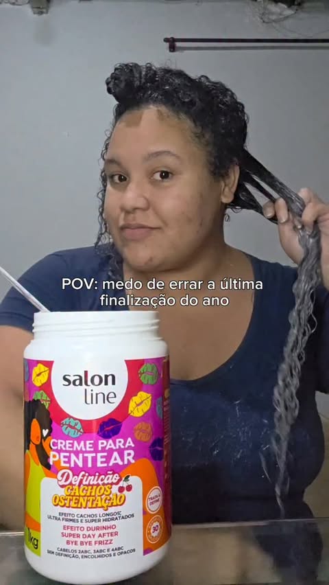 Instagram post by @samiyraoficial for Salon Line. Caption reads: #migssalonline #salonlinebrasil #heymigssl #cachos....