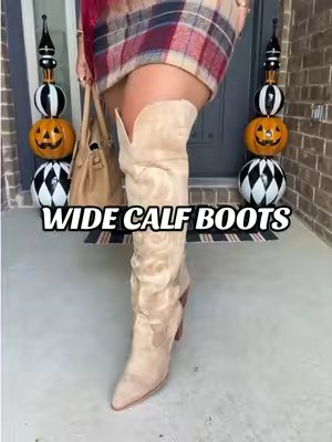 TikTok post by @its.myrandajenkins for Wetkiss. Caption reads: [...] and they’re wide calf approved 👏🏼👏🏼....