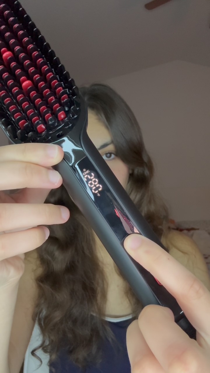 Instagram post by @moonstendesign for TYMO Beauty. Caption reads: ✨Smooth, shiny hair in minutes!✨

Taming frizz has....