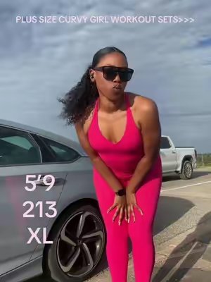 TikTok post by @awkwardfatgirl for MASKERT. Caption reads: [...] set💗 got an XL could’ve sized down.....