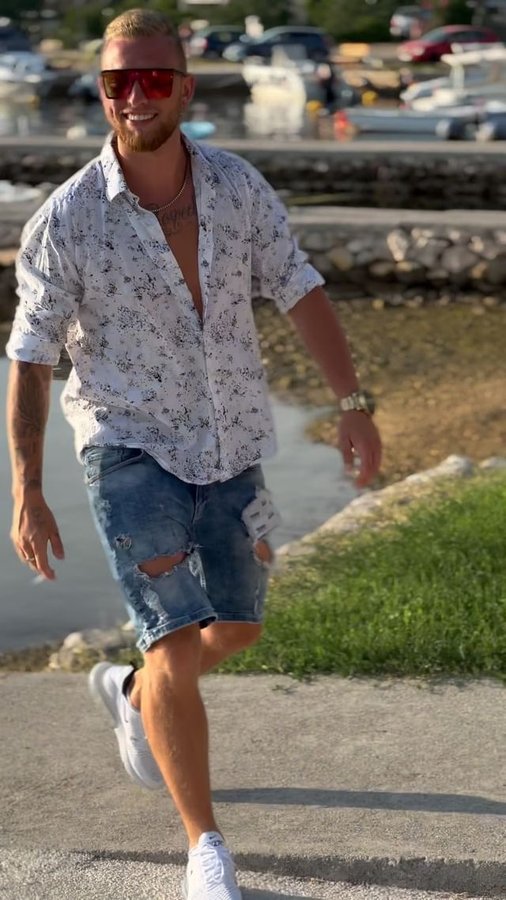 Instagram post by @mcbock17 for MODELWERK. Caption reads: „We rarely think of what we have, but always of....