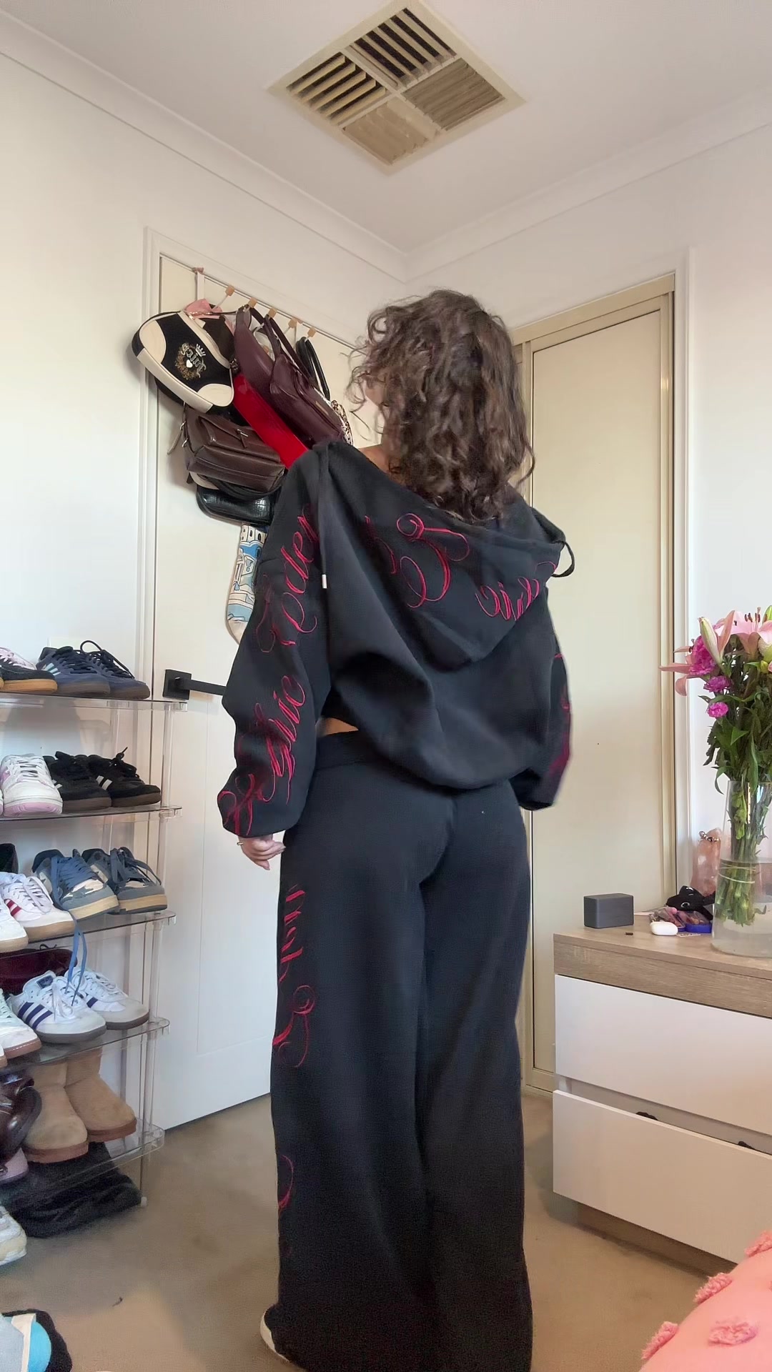 TikTok post by @nataliesmirnakos for Aelfric Eden. Caption reads: Use “natalies25” for 25% off @aelfriceden_official....