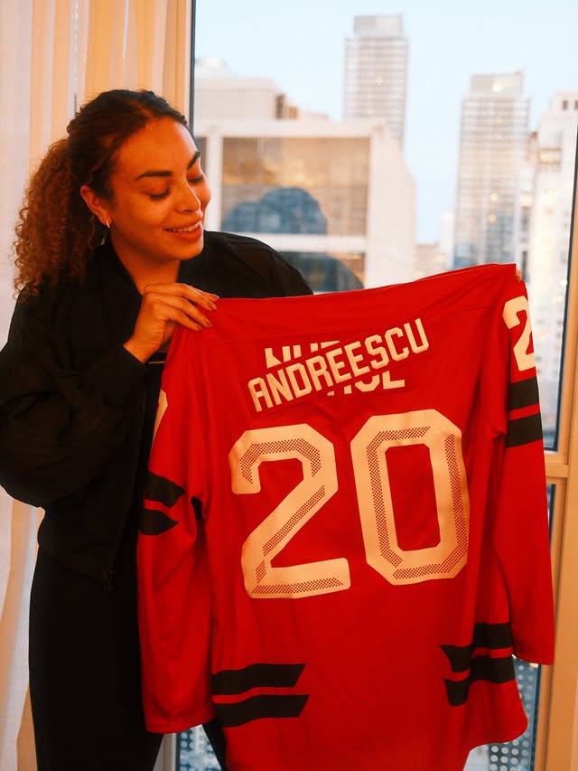 Instagram post by @biancaandreescu_ for Rogers. Caption reads: Supporting my #TeamRogers fam 🎾 Canada down,....