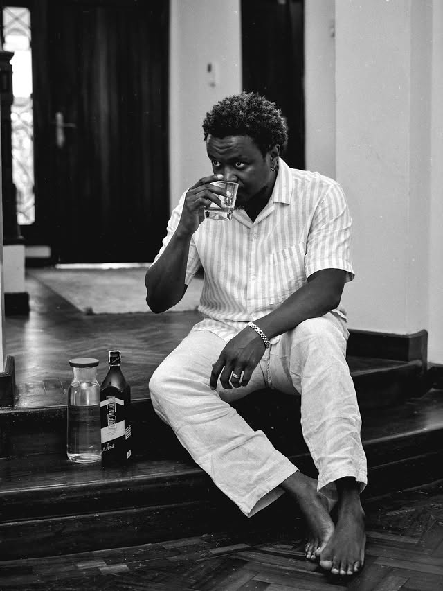 Instagram post by @realshinski for Johnnie Walker. Caption reads: [...] like a day and a half! #keepwalking....