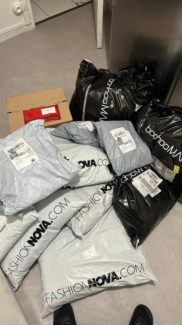 Instagram post by @ghost_outfit__ for LIBERE. Caption reads: Recent pickup! @grams28 @aporrobrand....