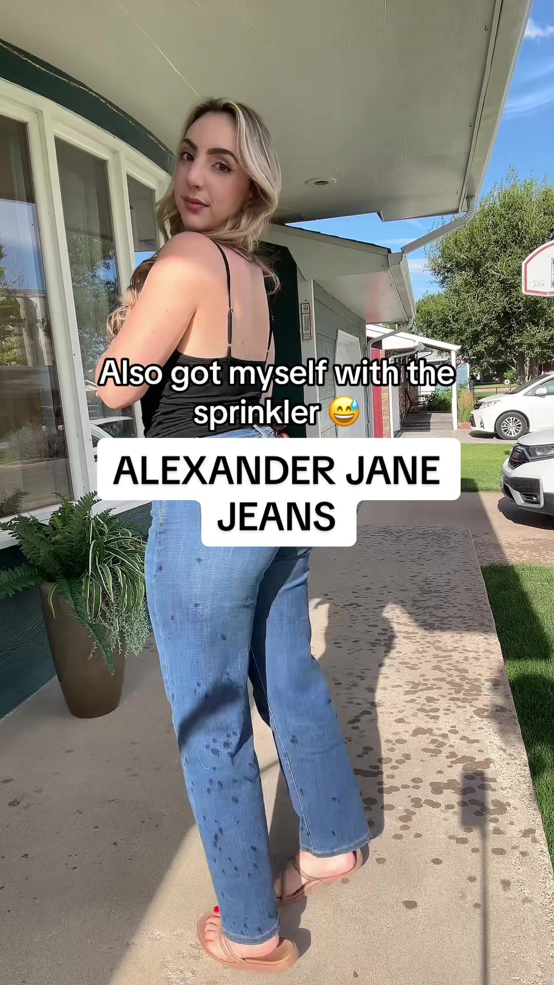 TikTok post by @curvefitacademy for Alexander Jane. Caption reads: Replying to @shakes98 Alexander Jane wide leg....