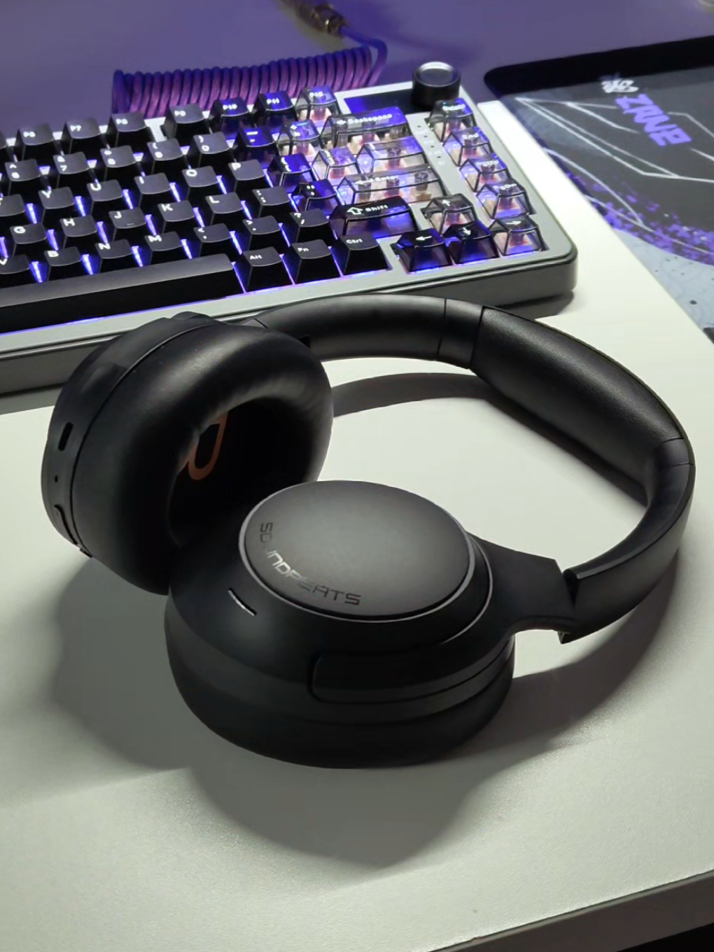 TikTok post by @techkami for SOUNDPEATS. Caption reads: Thanks to @SOUNDPEATS for these Cove Pro The Cove....