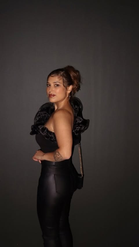 Instagram post by @vero_elle for Ultrahuman. Caption reads: [...] understanding my body 🧘🏽‍♀️ The Ultrahuman....