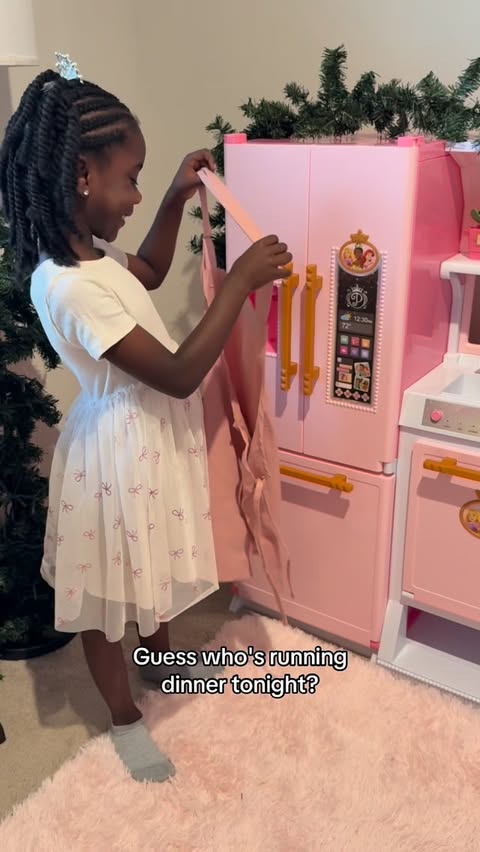 Instagram post by @thomasfamily_101 for JAKKS Pacific. Caption reads: This video is sponsored by JAKKS Pacific 
When I....