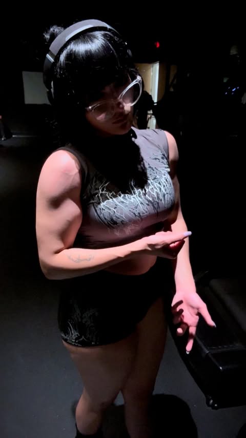 Instagram post by @grogusmami for Huge Supplements. Caption reads: [...] GROGUSMAMI ↴
Ω @breathedivinity 
✮....