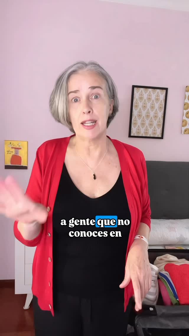 Instagram post by @oliva_sinhache for Meta. Caption reads: No te la juegues! Utiliza una palabra de seguridad....