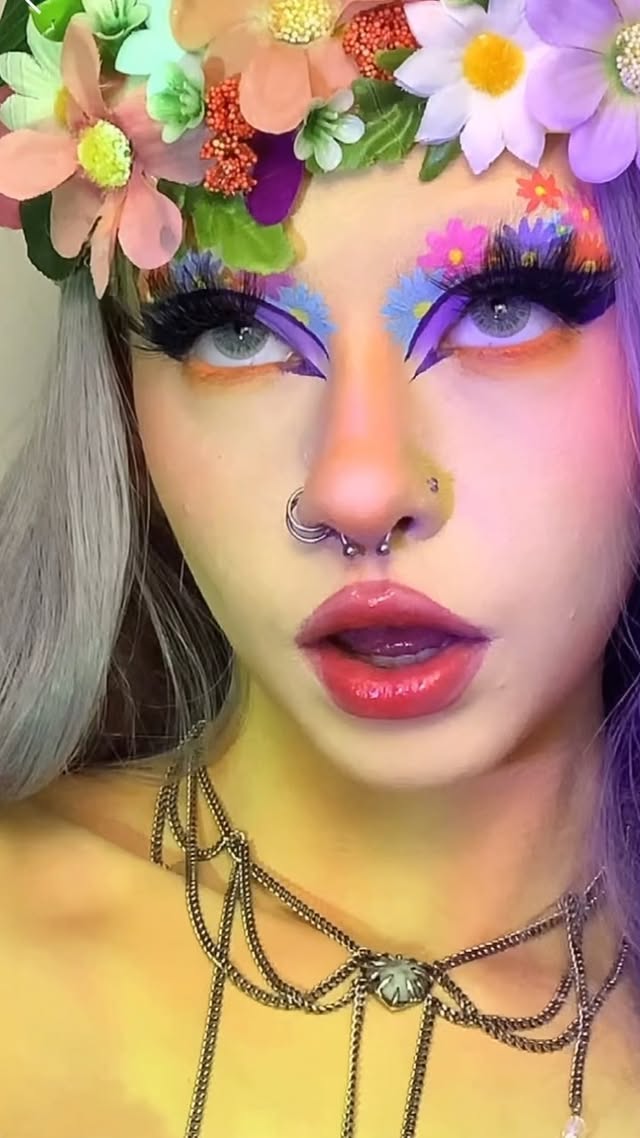 Instagram post by @makeup_by_courtneyjade for Boldface Makeup. Caption reads: [...] @ttdeye green contacts**⁣ @theboldfacemakeup....