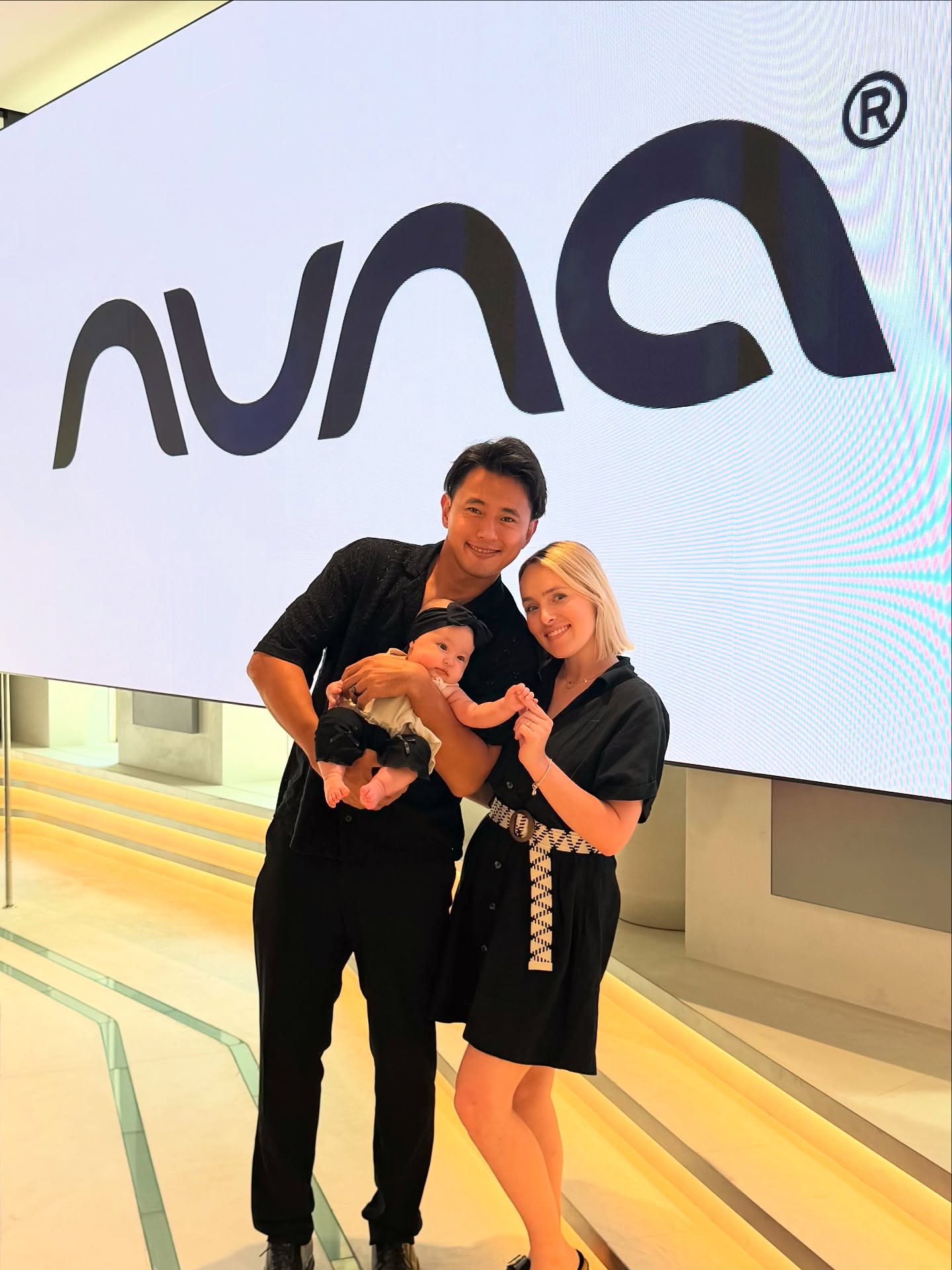 Instagram post by @gakuito122 for Nuna Hungary. Caption reads: 8月30日 @麻布台ヒルズ FREUDE by BMW
「nuna Family Lounge....