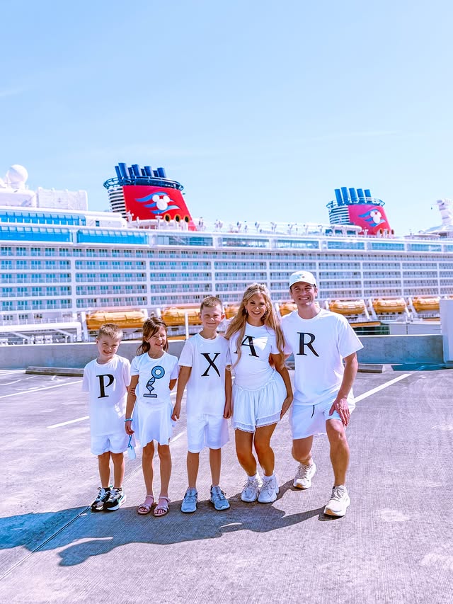 Instagram post by @aliceclarkpayne for Pixar. Caption reads: [...] #hosted #disneybound #disneycruiseline....