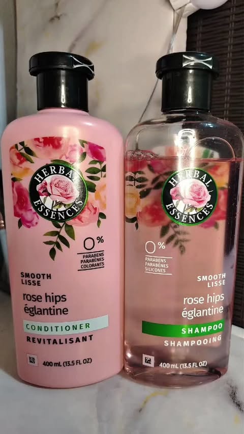 Instagram post by @yvillalobos507 for Herbal Essences. Caption reads: [...] Not anymore 🌹✨ I’ve been using the Herbal....