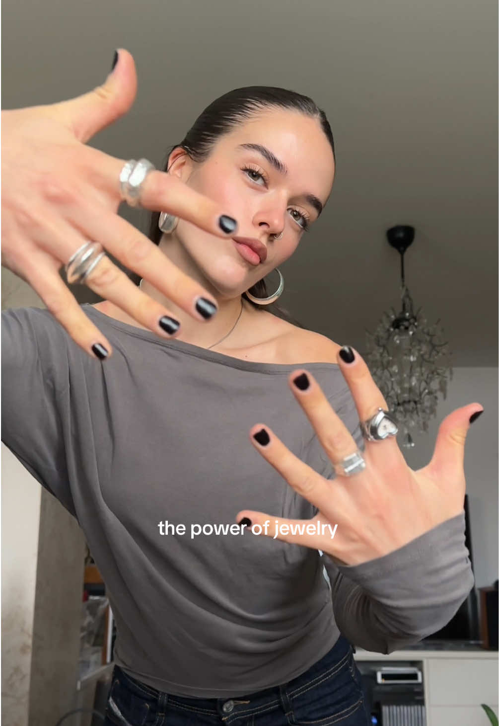 TikTok post by @byjanii for En Route Jewelry. Caption reads: every piece is from @en route jewelry....