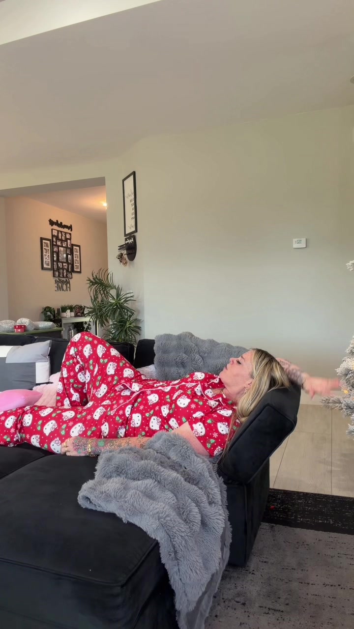 TikTok post by @itsmamacookie for Belffin. Caption reads: Clearing the air! & dropping yall the correct....