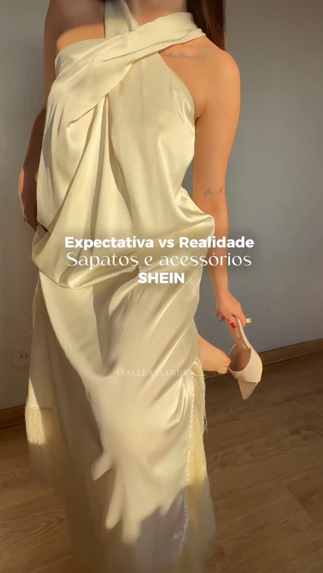 Instagram post by @allexssandra__ for CUCCOO. Caption reads: Descubra as melhores opções de sapatos e....