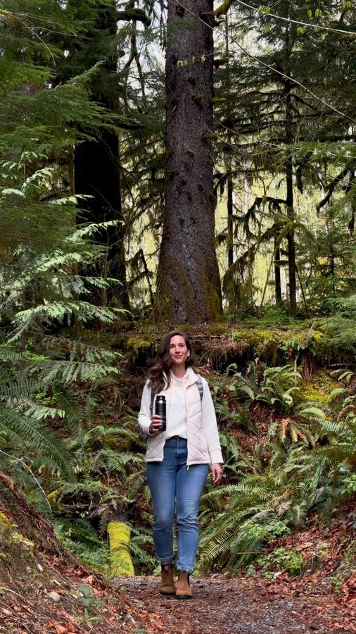 Instagram post by @missholldoll for Free Country. Caption reads: [...] it’ll help. In partnership with....