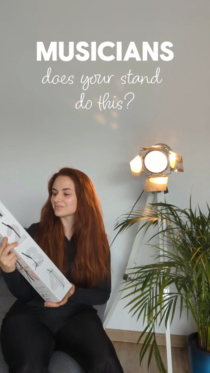 Instagram post by @n.mielnik for KraftGeek. Caption reads: [...] I've been testing the note stand from....