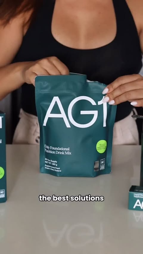 Instagram post by @colapaclibar for AG1. Caption reads: [...] when it feels like a grind 😅). @drinkag1....