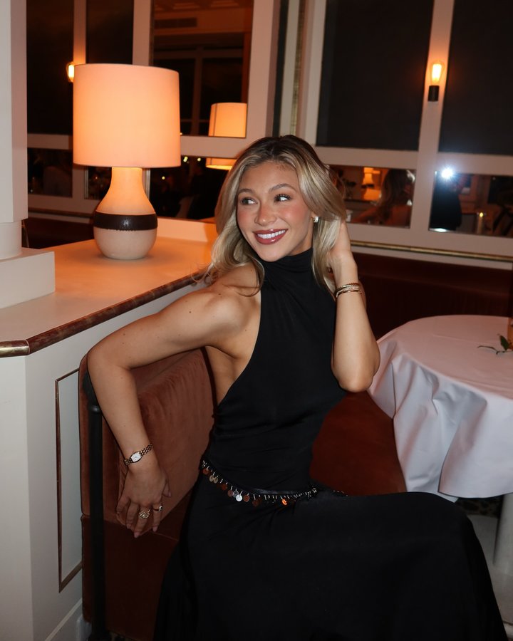 Instagram post by @audreytrullinger for Marc Fisher. Caption reads: Oui oui I’m in Paris 🥐🇫🇷🥖 @dsw #mydsw.