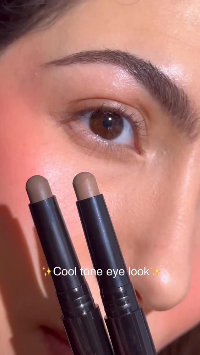 Instagram post by @marinanalha for Space NK. Caption reads: Soft glam elegant Smokey eye ✨

@vieve ninetease....