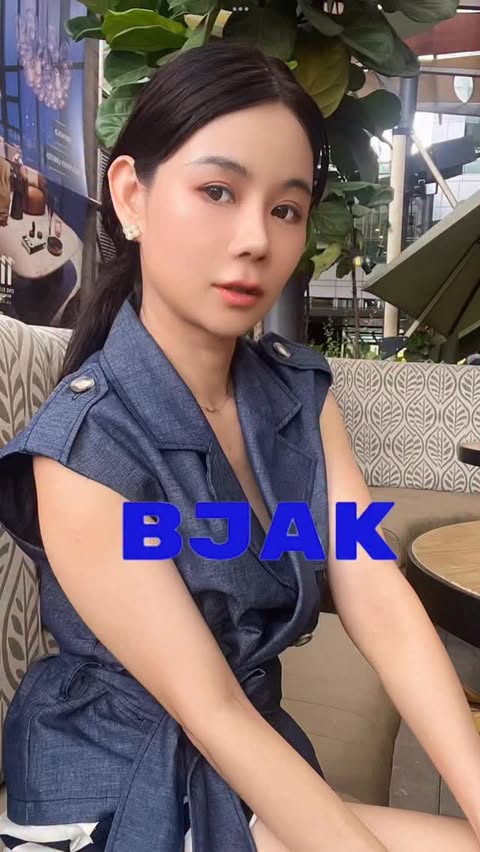 Instagram post by @inesimma31 for BJAK. Caption reads: [...] expect. Just sharing my experience. 💙 #BJAK....