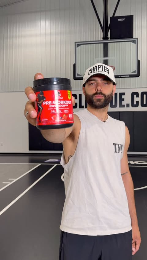 Instagram post by @dfriga98 for Six Star Pro Nutrition. Caption reads: [...] 1v1 scene coming soon. Appreciate....