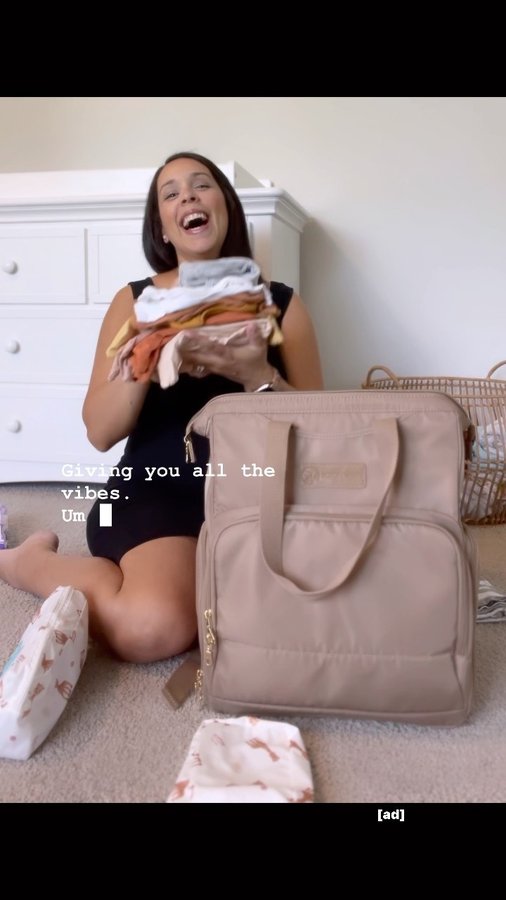 Instagram post by @highheelshighchairs for Sarah Wells Bags. Caption reads: [...] what I did! Here’s how I’m using my....