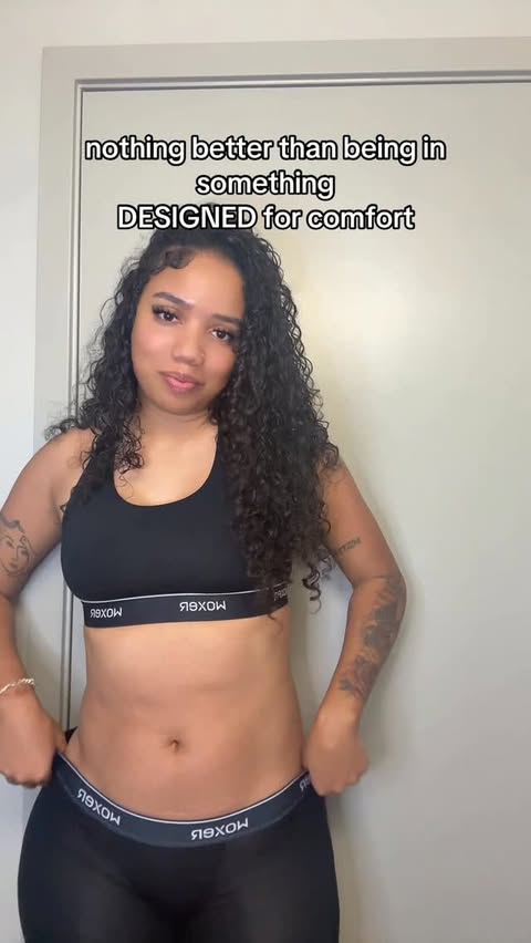 Instagram post by @boujiejayyy for Woxer. Caption reads: [...] comfortable set I’ve been in! 
Love my....