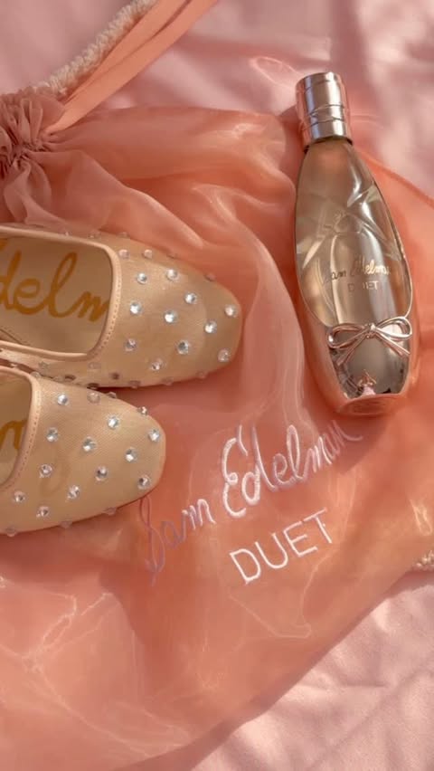 Instagram post by @phoeberreynolds for Sam Edelman. Caption reads: soft girl approved 💕 

if you want to smell....