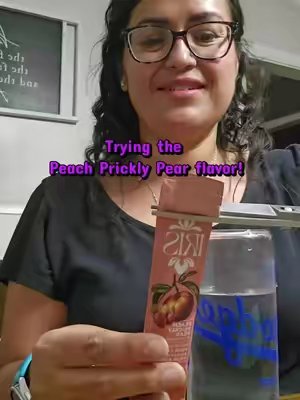 TikTok post by @running_with_mariii for Iris Nutrition. Caption reads: [...] Peach and Prickly Pear flavor from @Iris....
