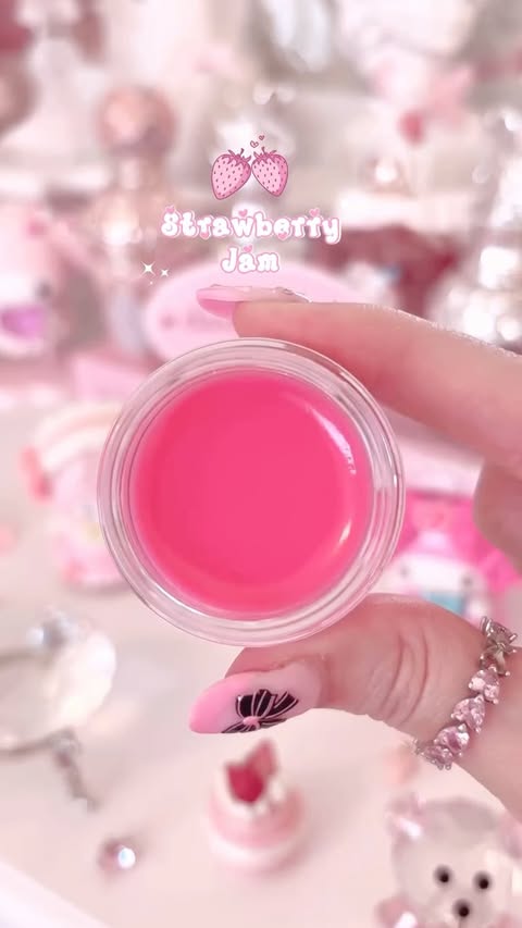 Instagram post by @diordiamonddresses for Dasique USA. Caption reads: Dasique ~ Fruity Lip Jam 🎀🍓 Umm why has no one....