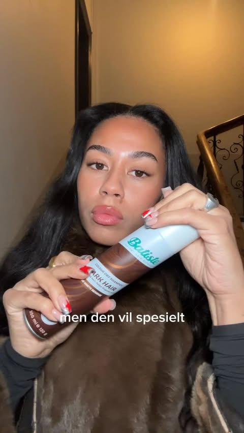 Instagram post by @clarabrox for Batiste. Caption reads: I betalt samarbeid med @batiste_nordics - MUST....