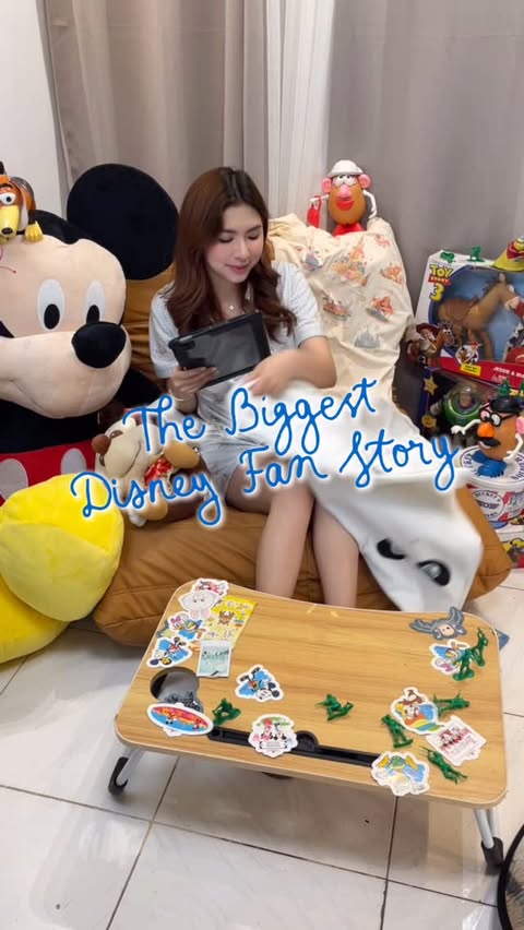Instagram post by @kaylerosario_ for Klook Kreator Program. Caption reads: Sometimes I think my love for Disney started....