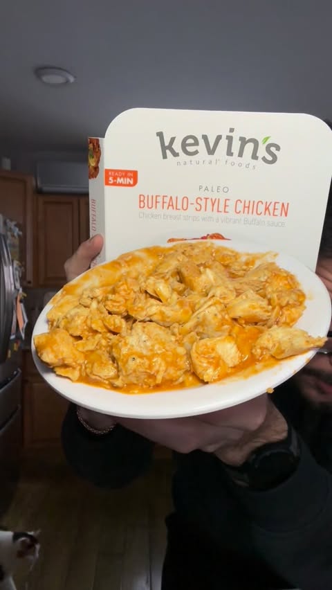 Instagram post by @richardeats_ for Kevins Natural Foods. Caption reads: [...] #GetThatCleanEatingFeeling....