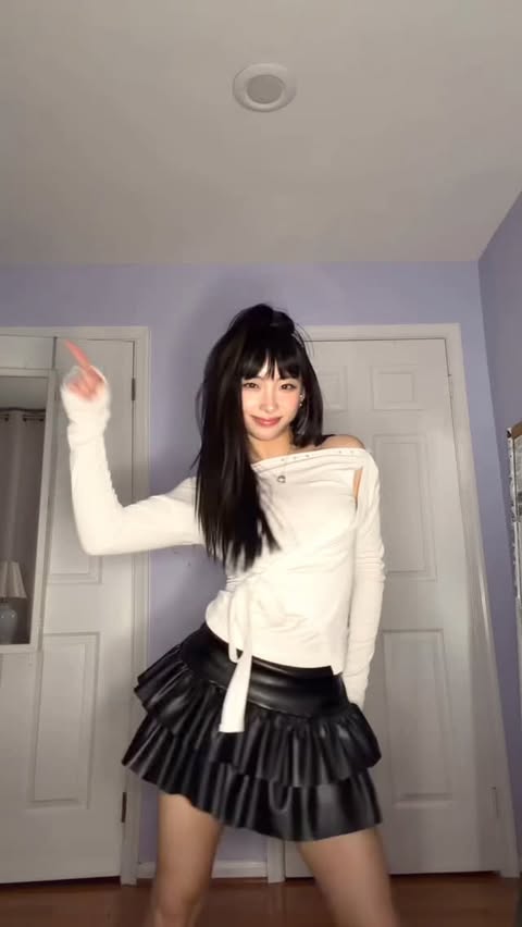 Instagram post by @emilykimmmm for LEWKIN. Caption reads: fit from @lewkinofficial 🖤 use code [...].