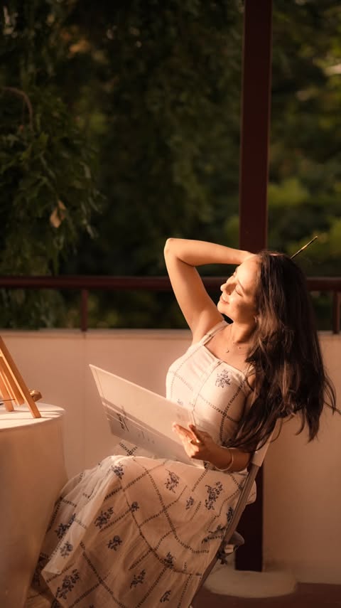Instagram post by @the_tinted_palette for Mia by Tanishq. Caption reads: [...] music, and I felt like me again. ✨....