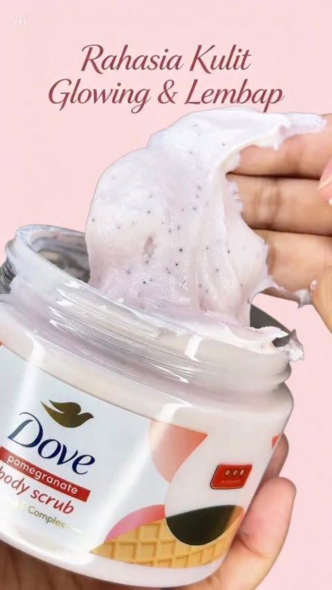 Instagram post by @sssiiihhhaaa for Dove Indonesia. Caption reads: Definisi jatuh cinta sama pandangan pertama pas....