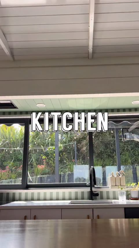 Instagram post by @riavandervis for Haier. Caption reads: [...] had the perfect spot in mind for our new....