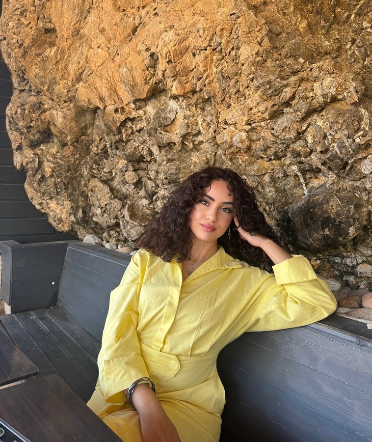 Instagram post by @souhaylasdiary for StyleWe. Caption reads: Home ✨🌊.